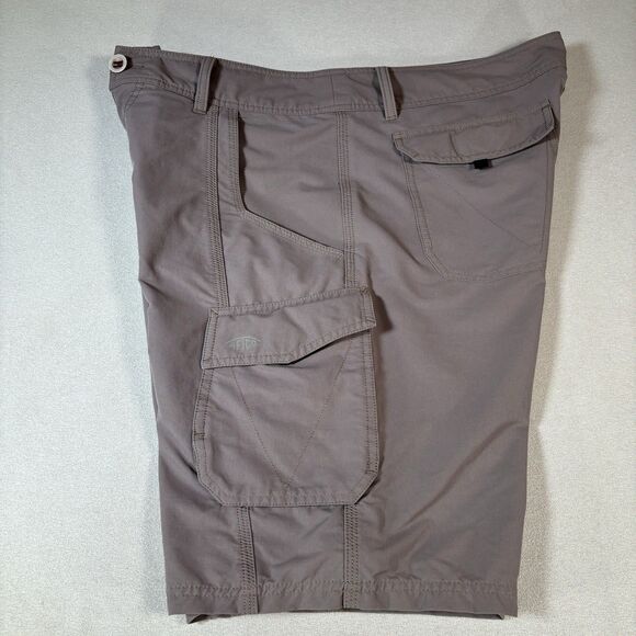 AFTCO Stealth Shorts Sz 34 Gray Cargo Performance Fishing Mens Outdoor Dad Short - Picture 9 of 11